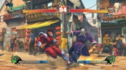 Street Fighter IV: M.Bison kämpft gegen Gen