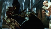 Batman: Arkham Asylum - Neue Szenen aus dem Inneren des Arkham Asylum zeigen den Dunklen Ritter von seiner brillianten Seite.