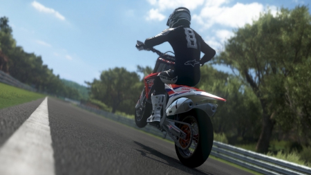 Ride 2 - Screenshot zum Titel.
