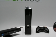 Allgemein - Erste Bilder zur Xbox 360 Slim